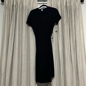 Old navy wrap black dress